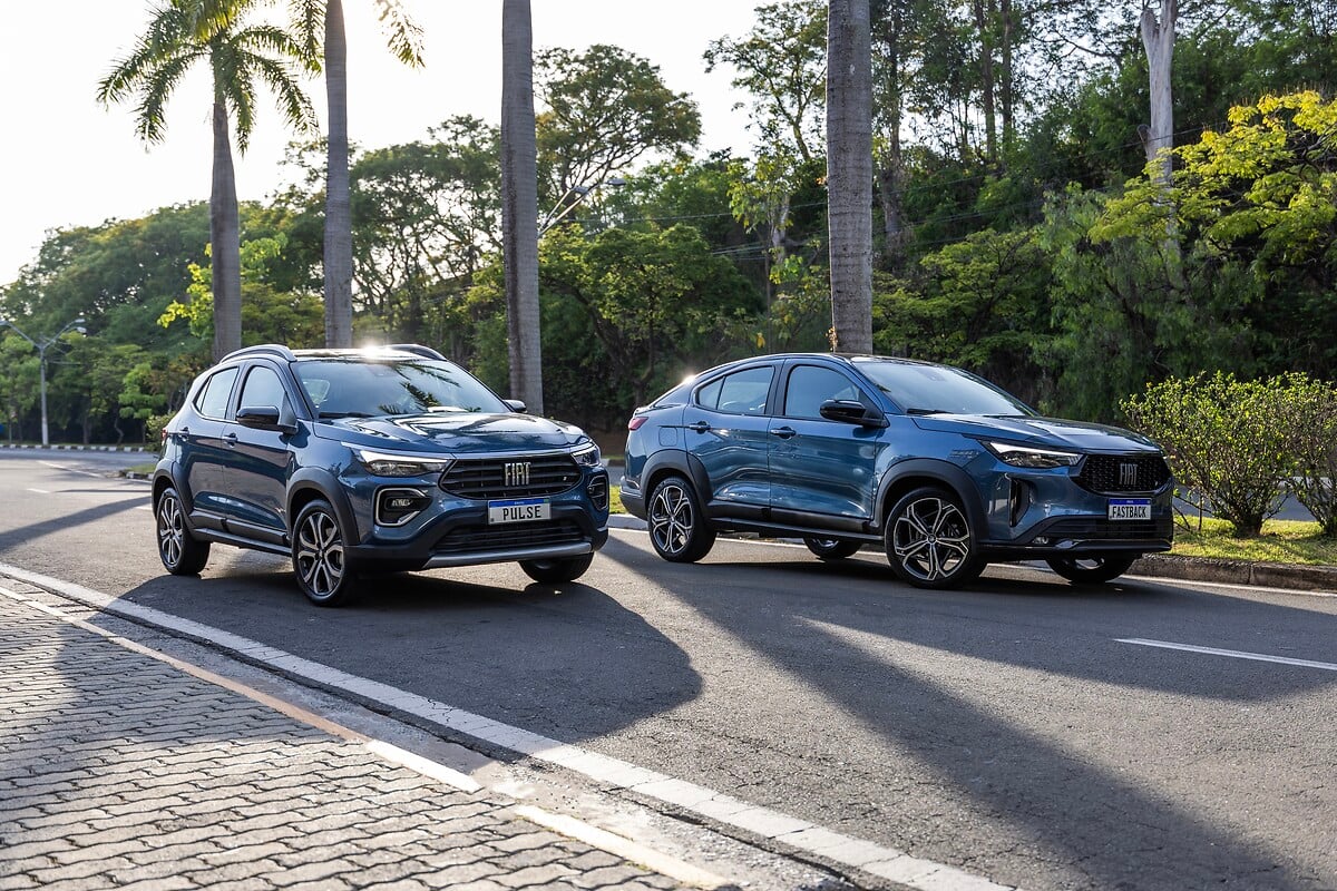 Grupo SELENA recebe primeiros modelos híbridos da FIAT